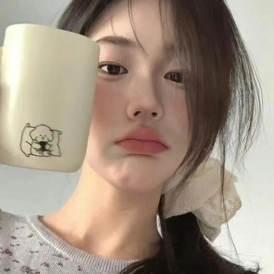这个男人有点色
